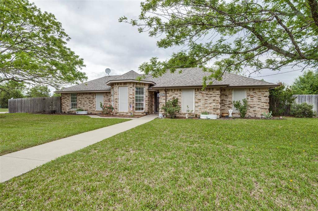 3336 Dasher Street, Lancaster, TX 75146