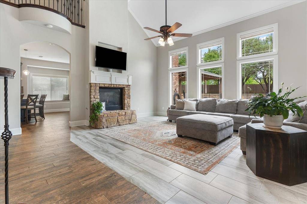 221 Adventus Court, Mansfield, TX 76063