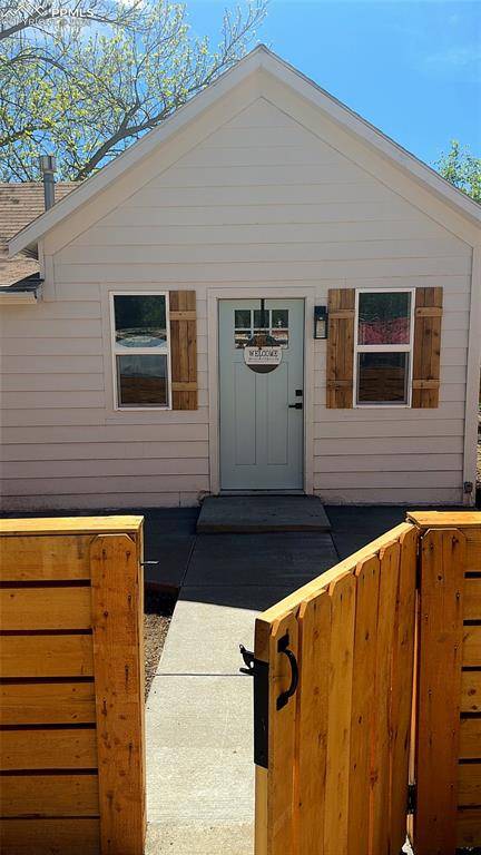 611 Maple ST, Colorado Springs, CO 80903