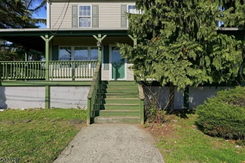 131 La Monte Ave, Bound Brook Boro, NJ 08805