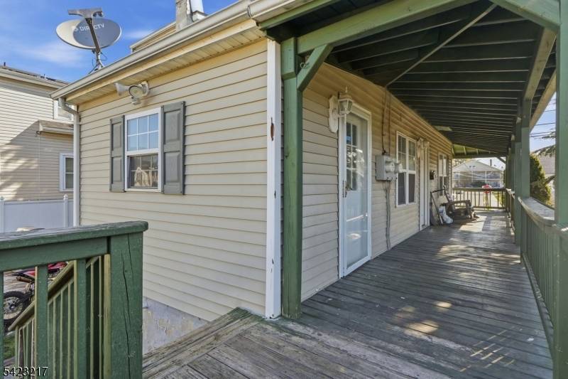 131 La Monte Ave, Bound Brook Boro, NJ 08805