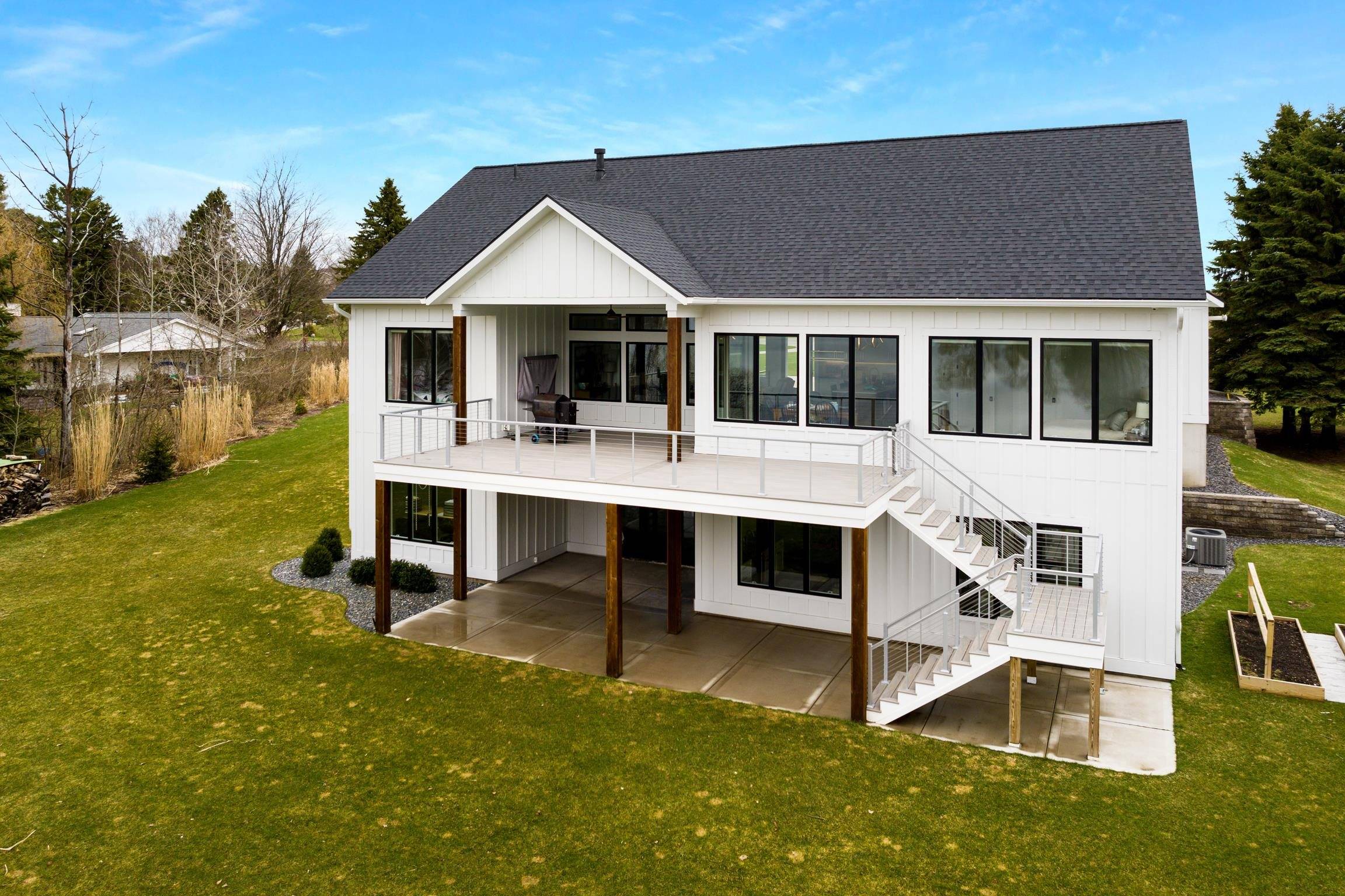 504 S East Silver Lake RD, Blairtownship_grandtraverse, MI 49685