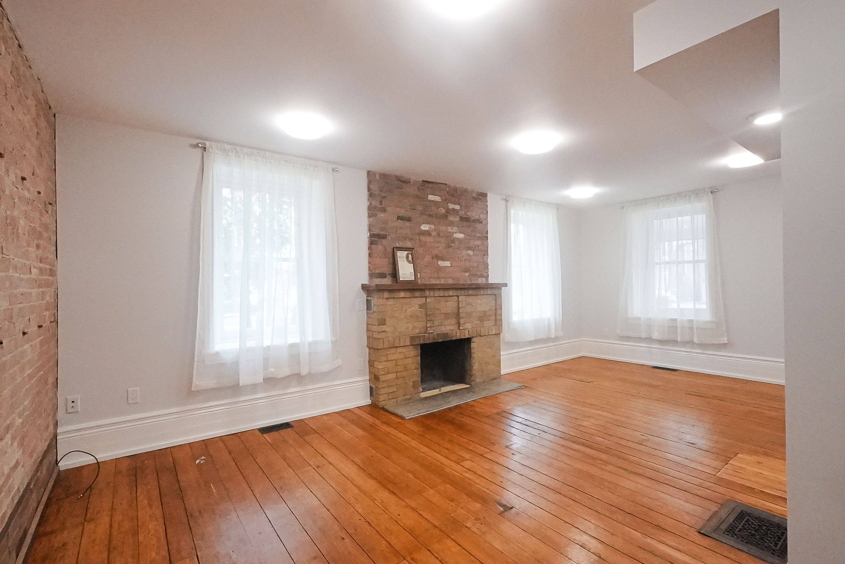 180 & 188 Main ST N, Markham, ON L3P 1Y3