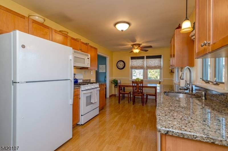 214 Vesper Ave, Middlesex Boro, NJ 08846