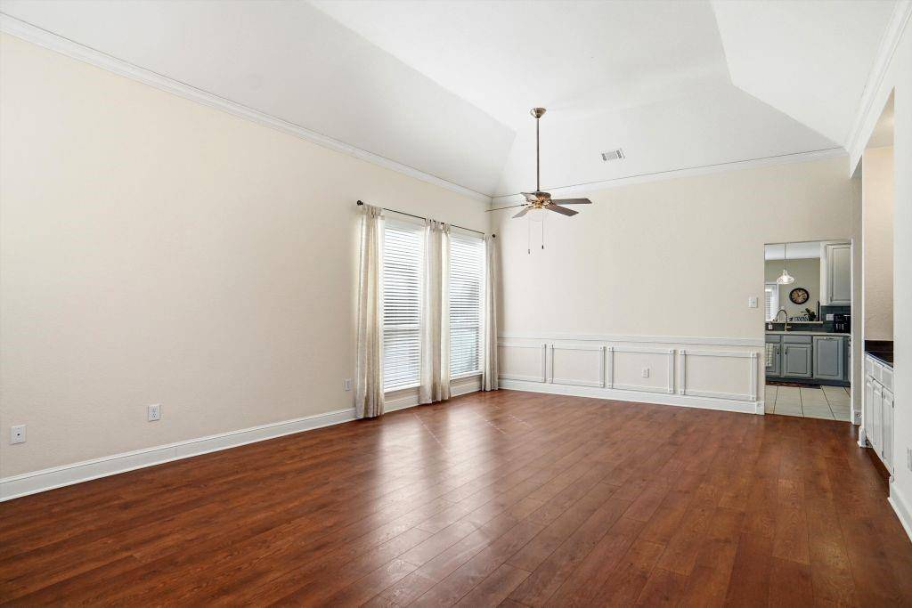 4044 Kirkmeadow Lane, Dallas, TX 75287