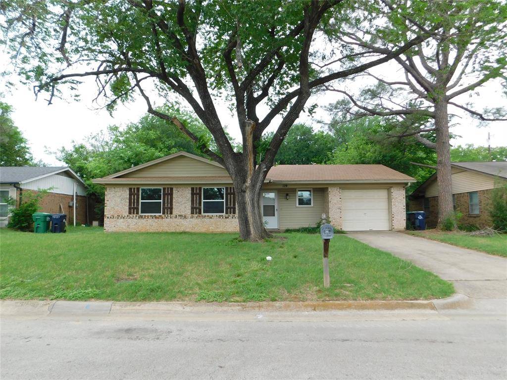 119 Bluebird Circle, Denton, TX 76209