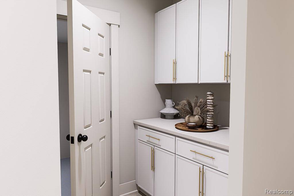 54193 Grand BLVD, Shelby Charter Township, MI 48316