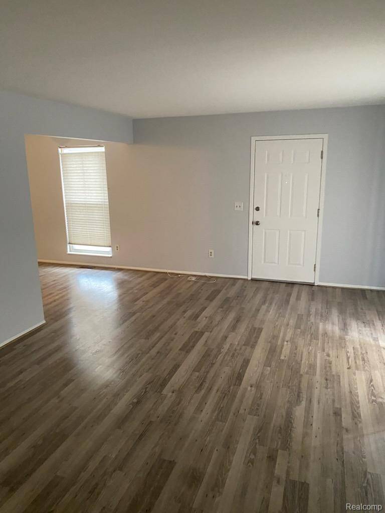 24731 Meadow Lane LN #42, Harrison Charter Township, MI 48045