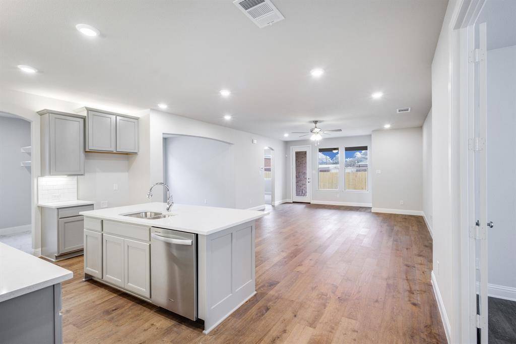 2908 Weslyan Oak Street, Bedford, TX 76021