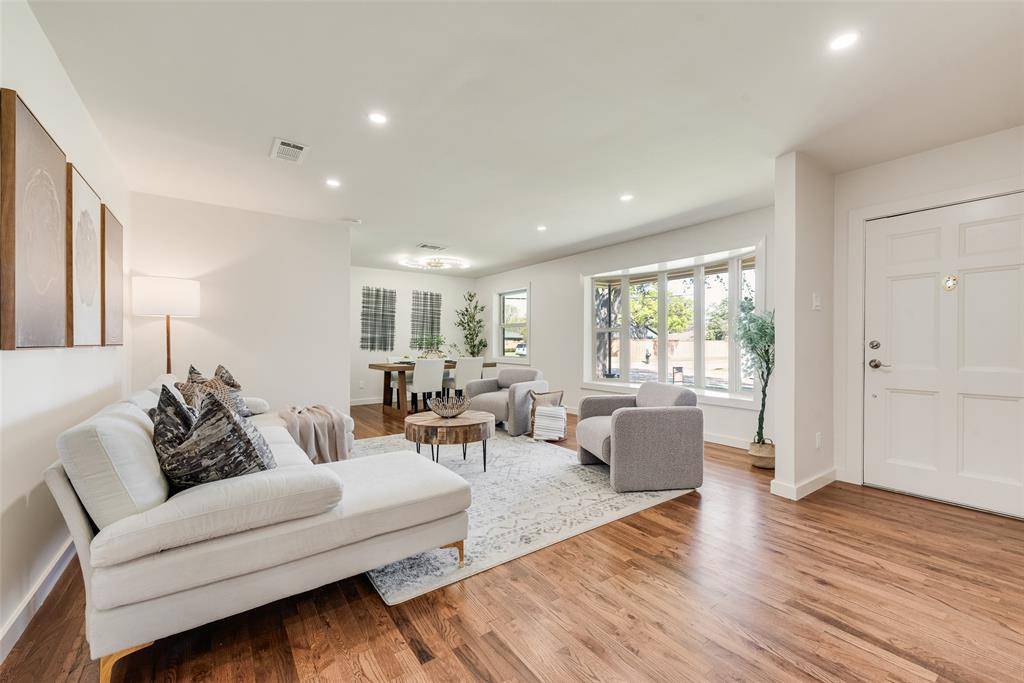 3106 Sharpview Lane, Dallas, TX 75228