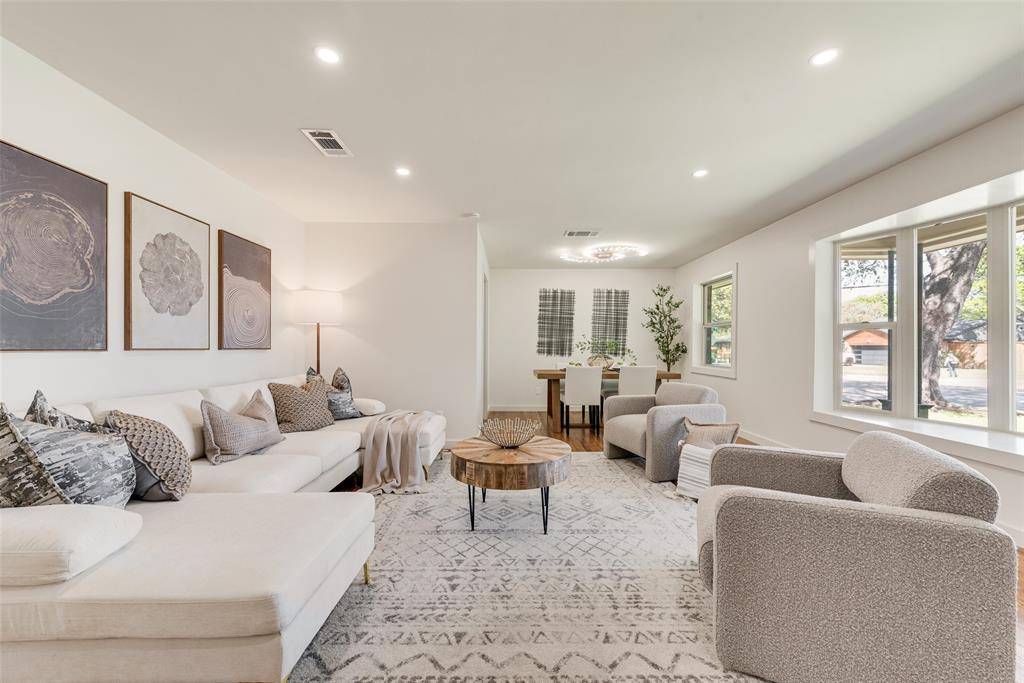 3106 Sharpview Lane, Dallas, TX 75228