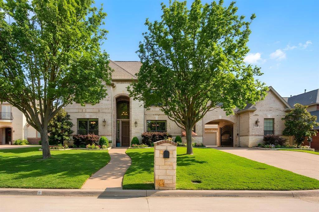 3205 Wildpointe Court, Mansfield, TX 76063