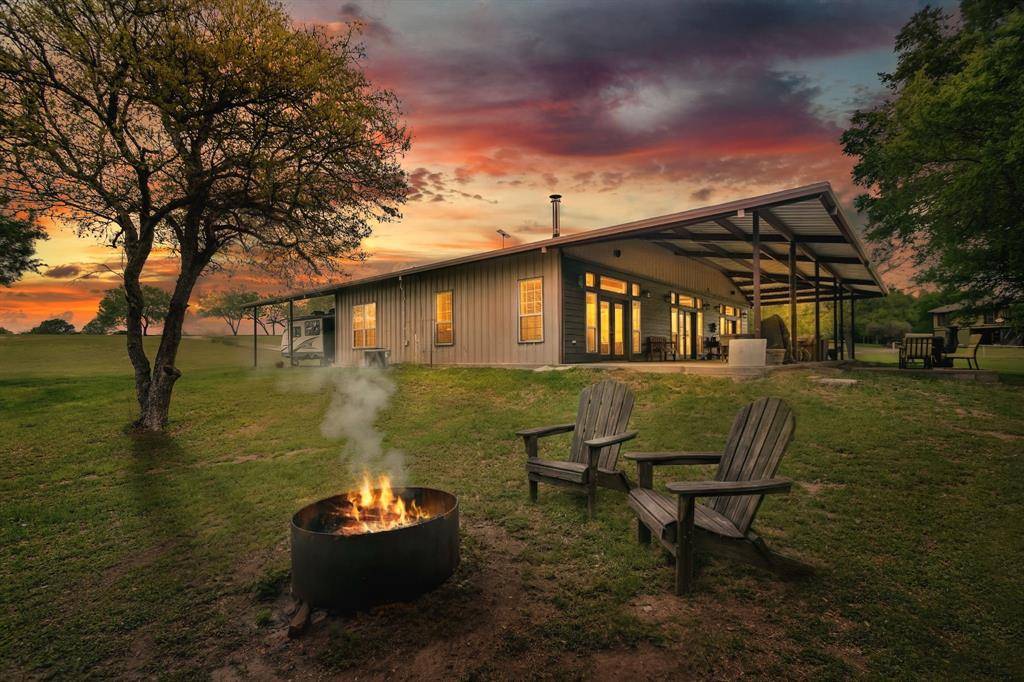 150 Deer Run Road, Valley Mills, TX 76689