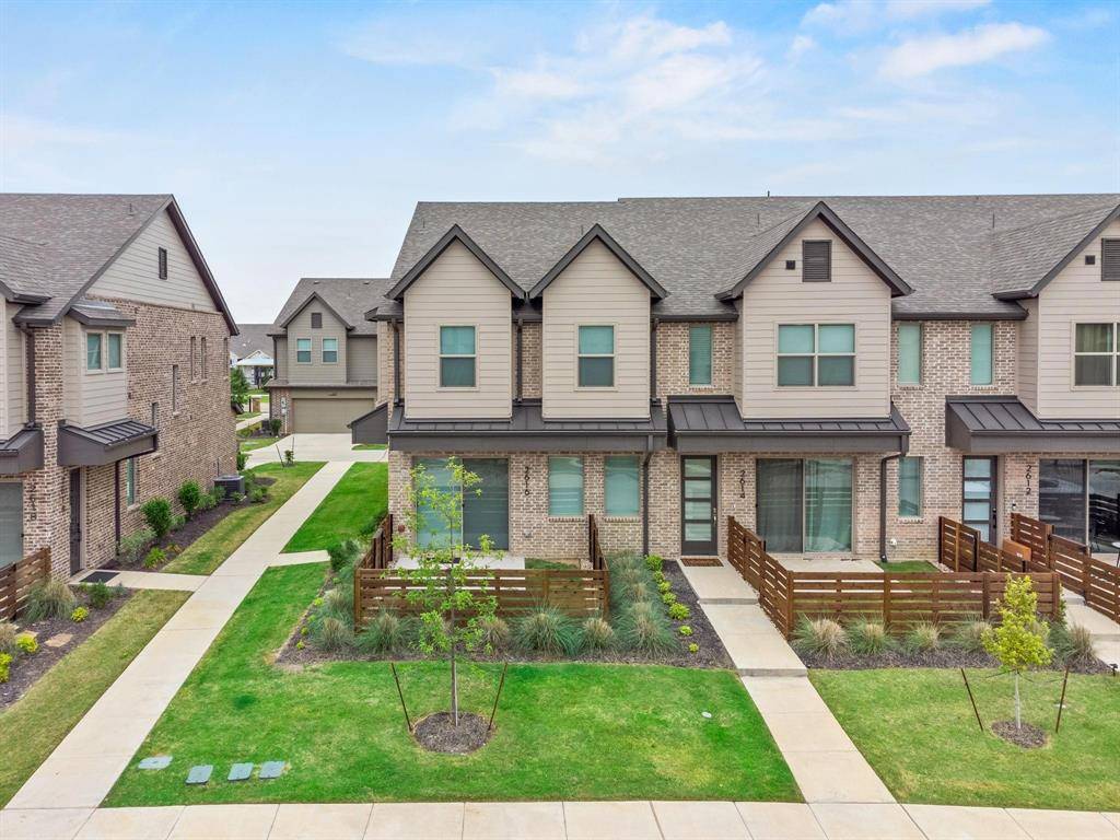 2616 La Cala Drive, Grand Prairie, TX 75054