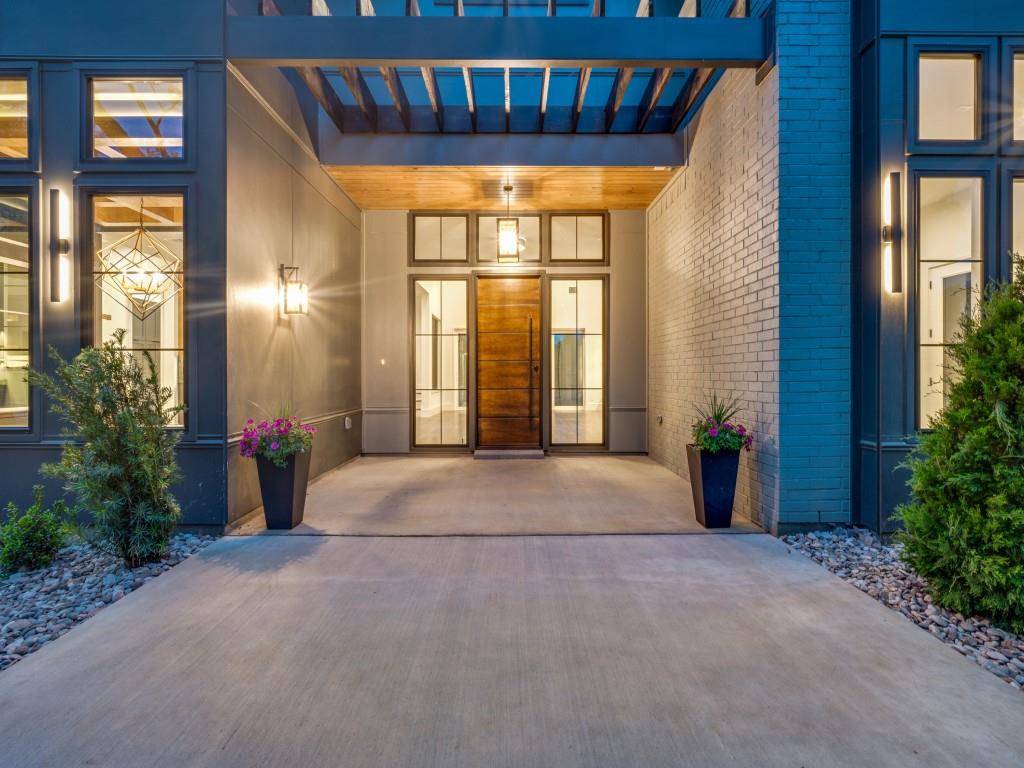 9317 Redondo Drive, Dallas, TX 75218