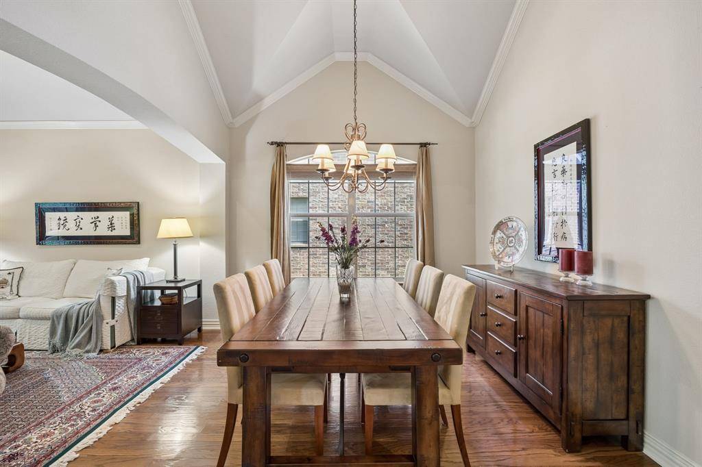 2209 Stonehenge Lane, Lewisville, TX 75056