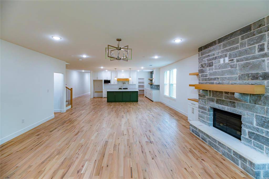 4519 Rosehill Road, Garland, TX 75043