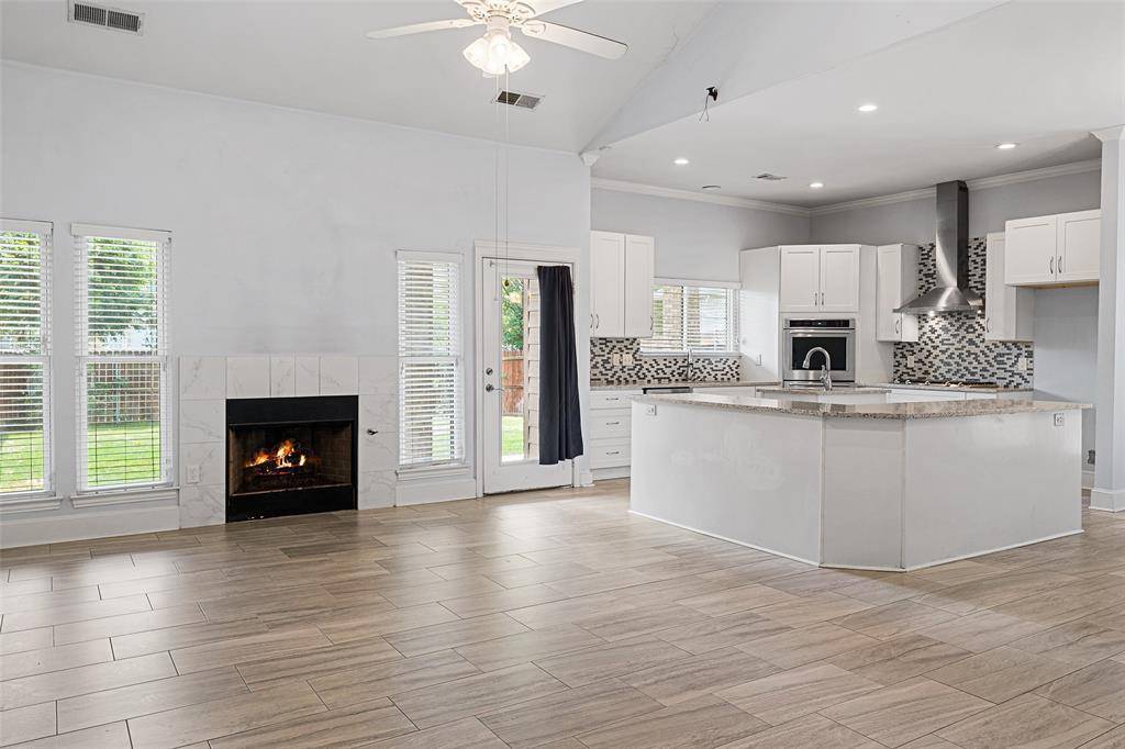 8406 Willowbrook Drive, Rowlett, TX 75088