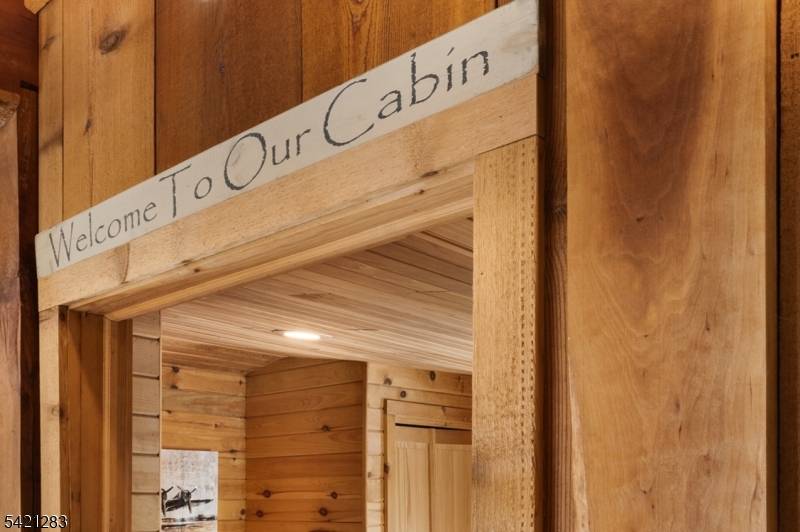 107 Cedar Dr, Andover Twp., NJ 07860