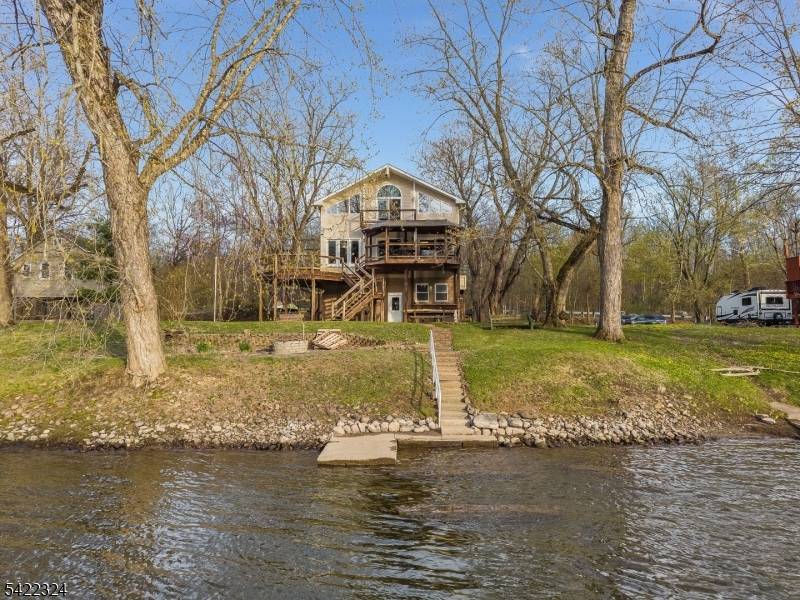 9 Riveredge Ln, Harmony Twp., NJ 08865