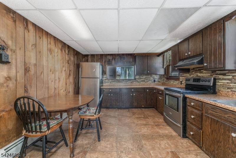 742 South Blvd, Alpha Boro, NJ 08865