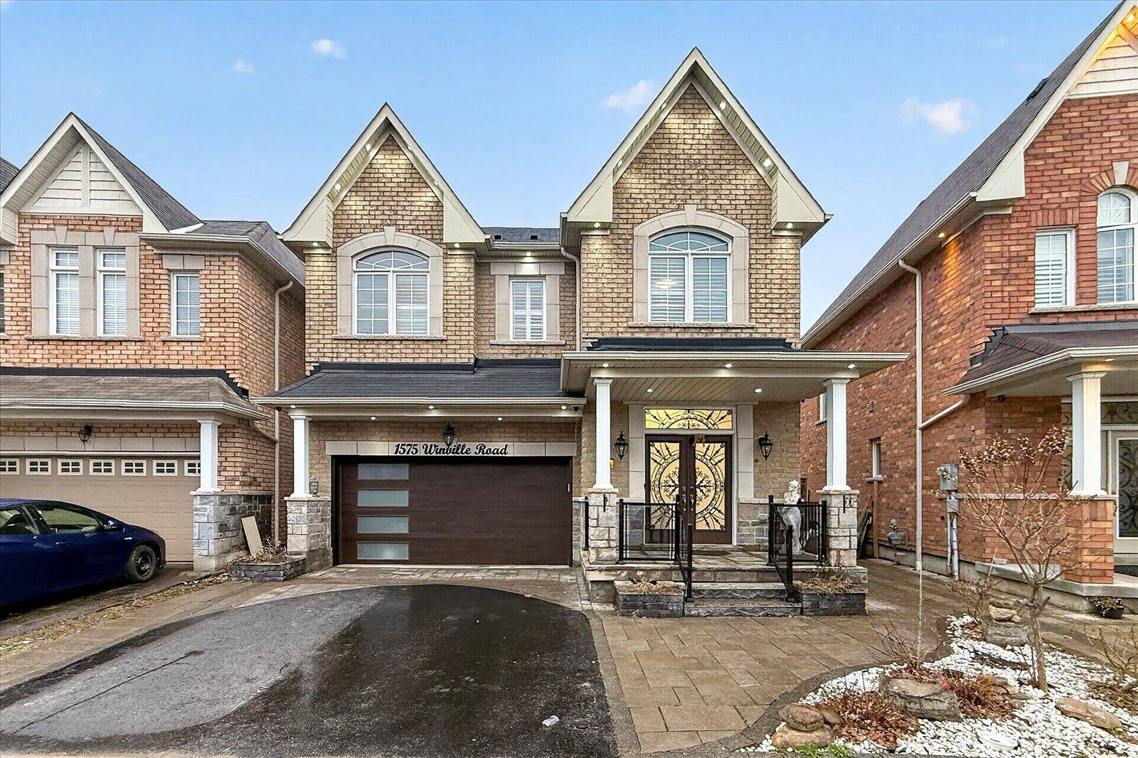 1575 Winville RD, Pickering, ON L1X 0C6