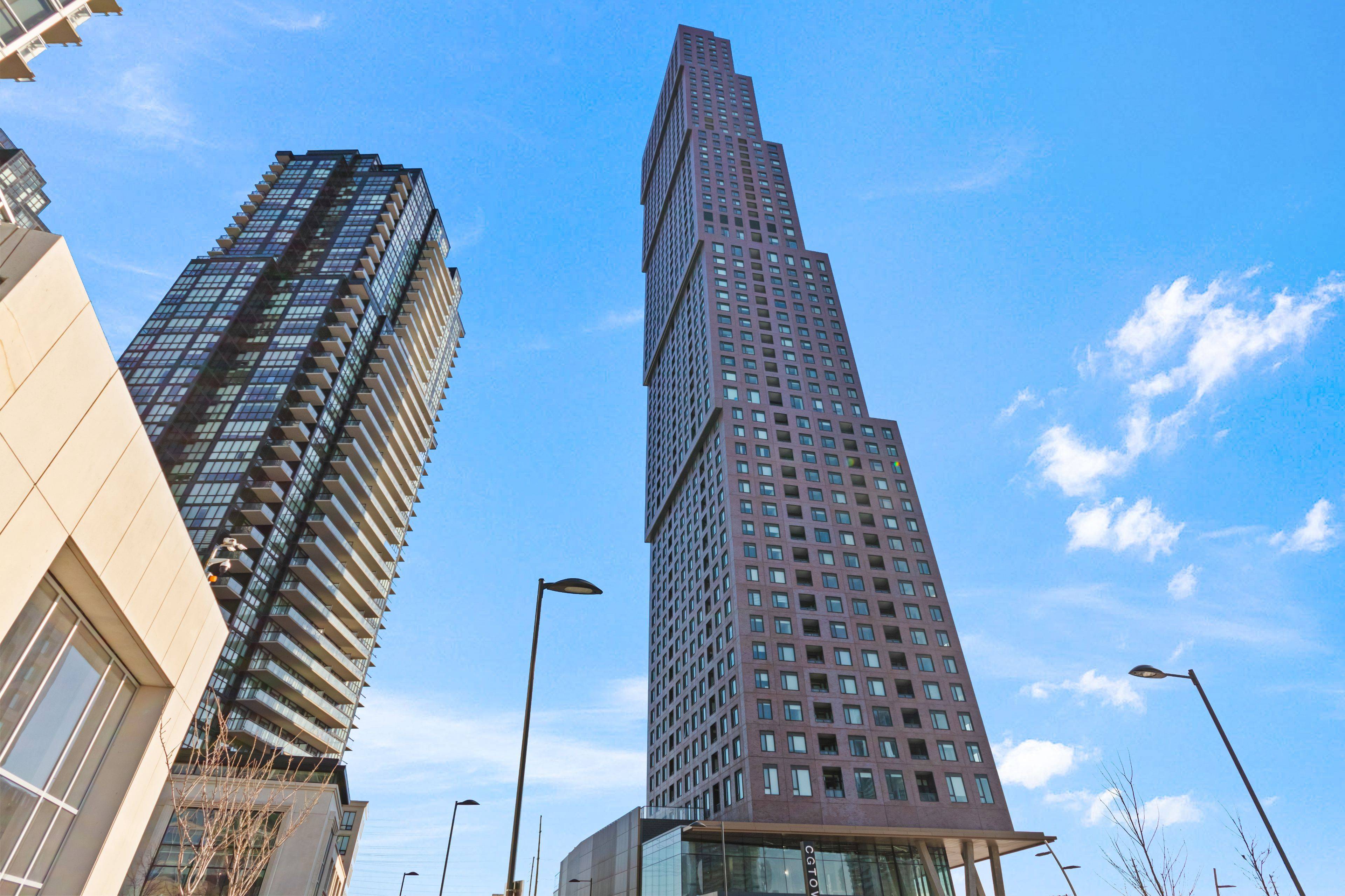 2920 Highway 7 HWY #3704, Vaughan, ON L4K 0P4