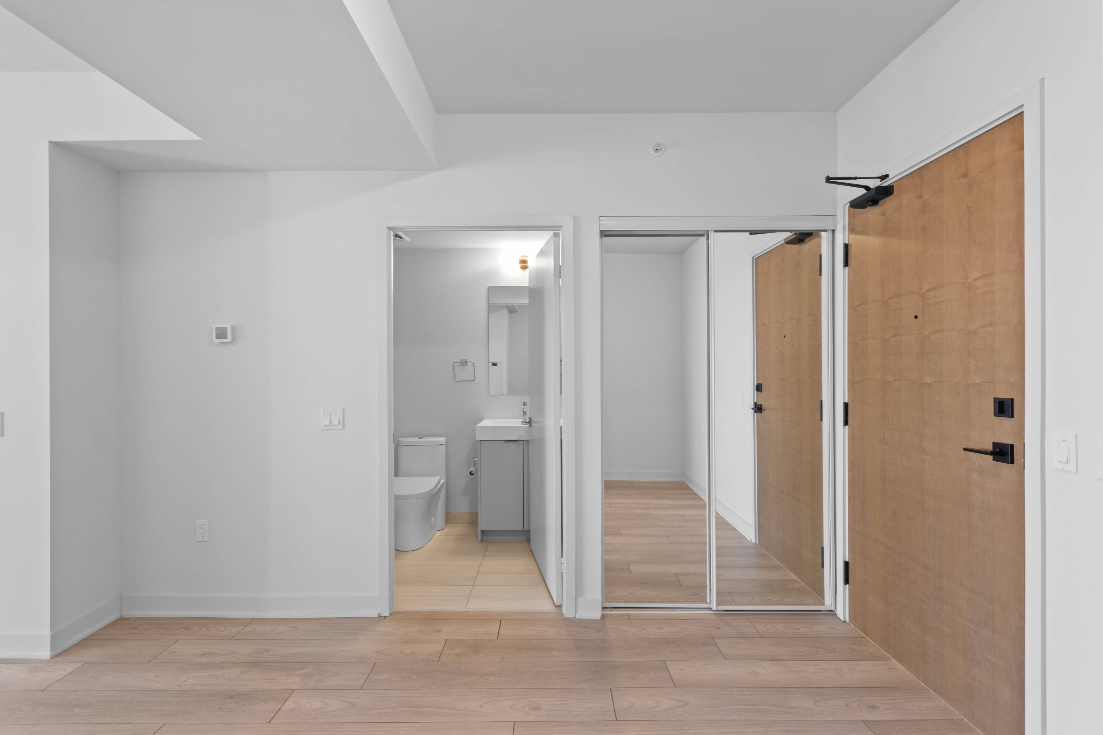 2920 Highway 7 HWY #3704, Vaughan, ON L4K 0P4