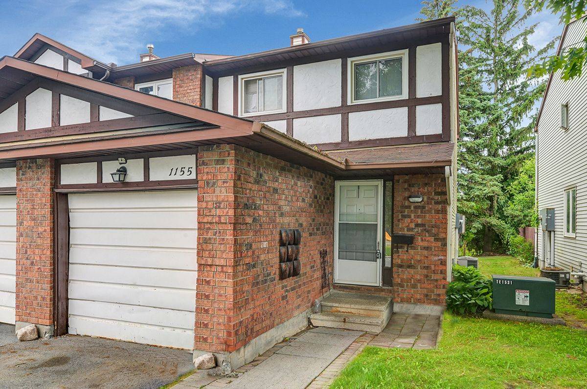 1155 Millwood CT, Orleans - Convent Glen And Area, ON K1C 3E9