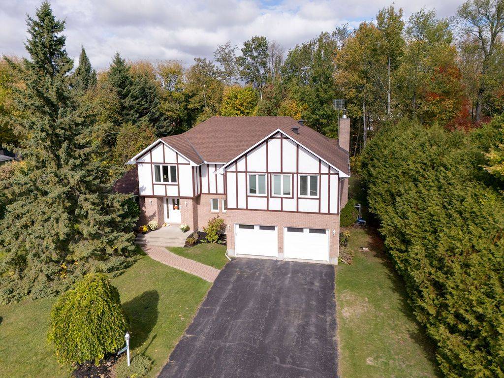 7089 Bush DR, Greely - Metcalfe - Osgoode - Vernon And Area, ON K4P 1M8