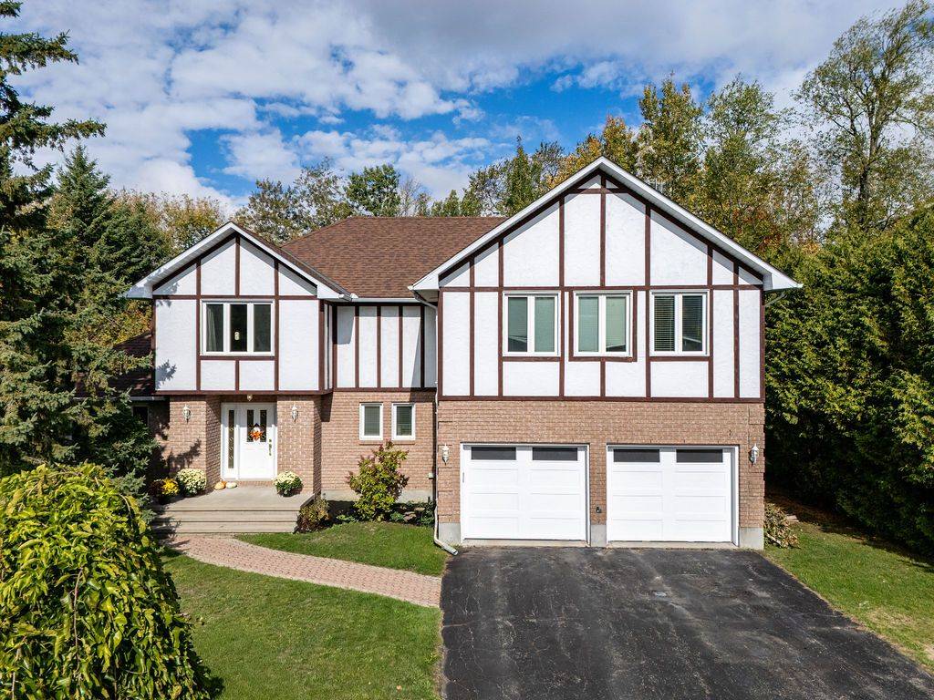 7089 Bush DR, Greely - Metcalfe - Osgoode - Vernon And Area, ON K4P 1M8