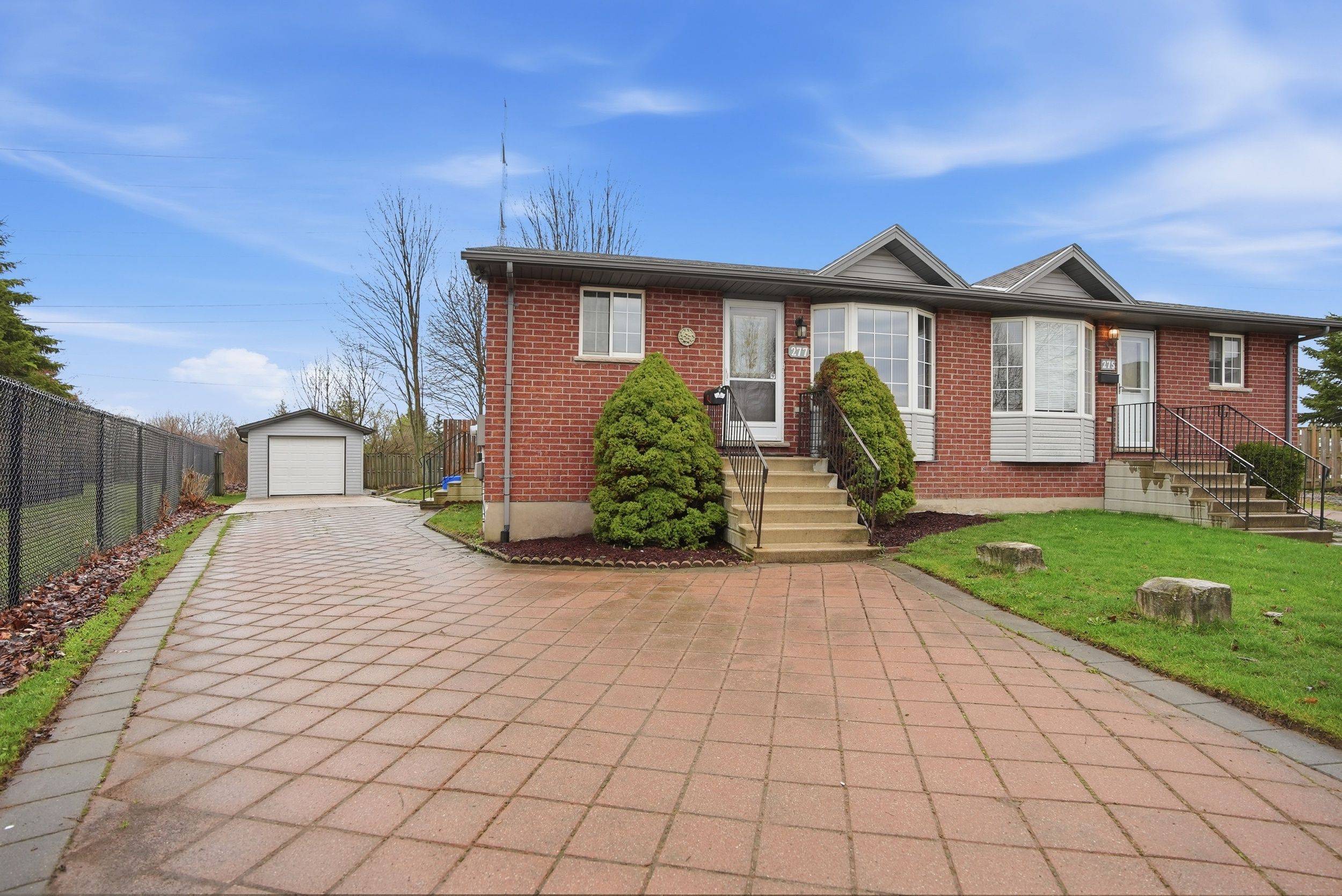 277 Fleming DR, London East, ON N5V 4Y7