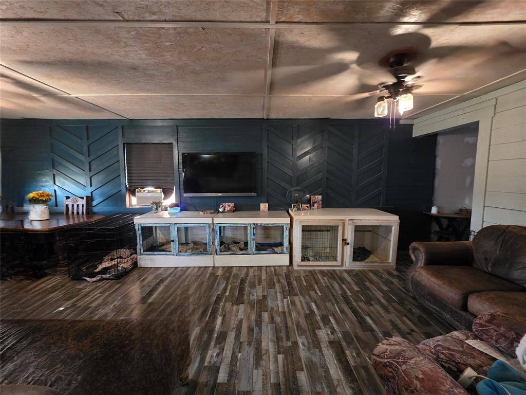 4451 Fm 585, Bangs, TX 76823