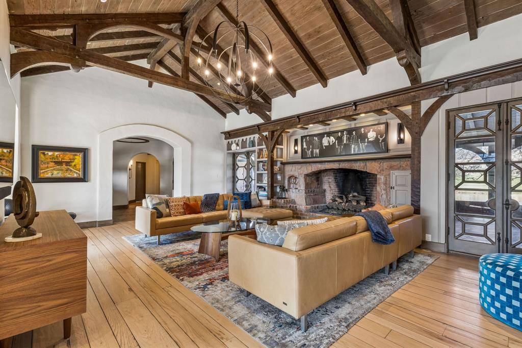 1 Paigebrooke, Westlake, TX 76262