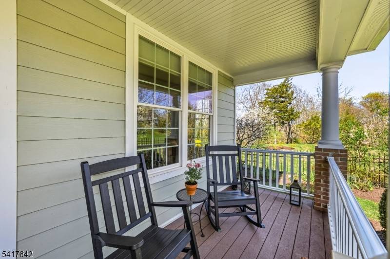 625 Heath Ct, Lambertville City, NJ 08530