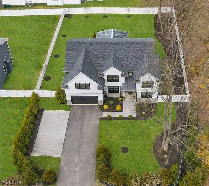 203 Marcotte Ln, Bergenfield Boro, NJ 07621