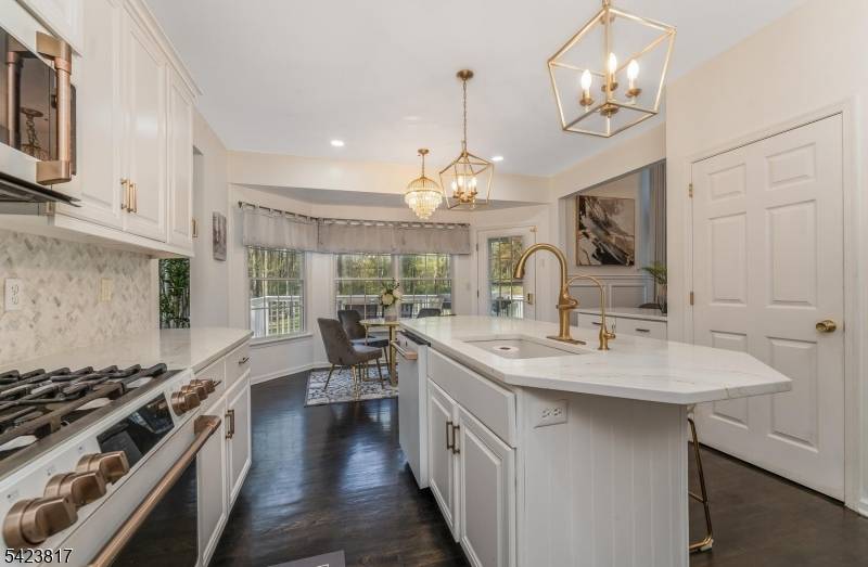 722 County Road 579, Raritan Twp., NJ 08822