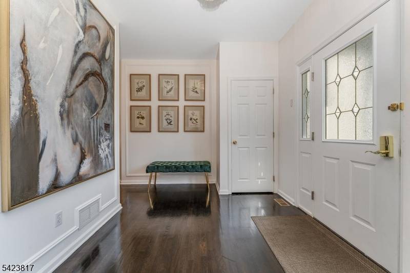 722 County Road 579, Raritan Twp., NJ 08822