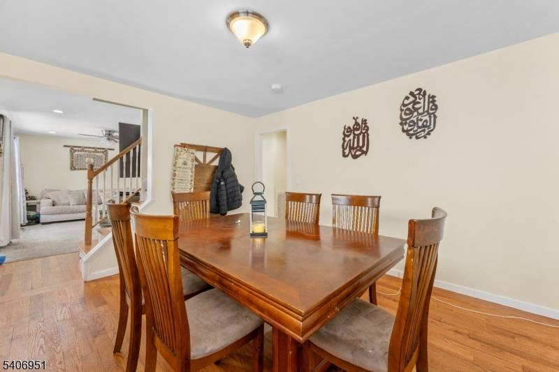 186 10Th Ave, Hawthorne Boro, NJ 07506