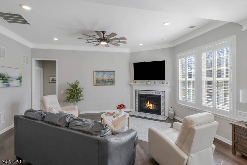 31 Tate Road, Raritan Twp., NJ 08822