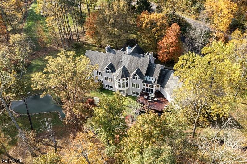 2 Cobblefield Rd, Mendham Twp., NJ 07945