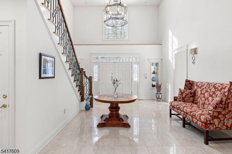 2 Cobblefield Rd, Mendham Twp., NJ 07945