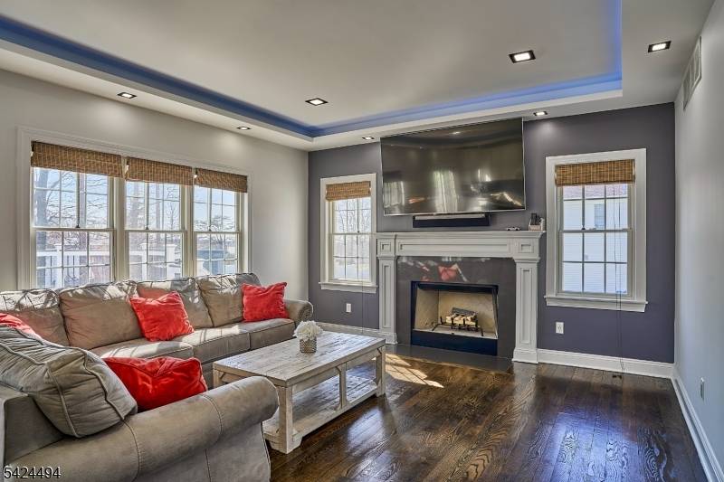 62 Colonial Woods Dr, West Orange Twp., NJ 07052