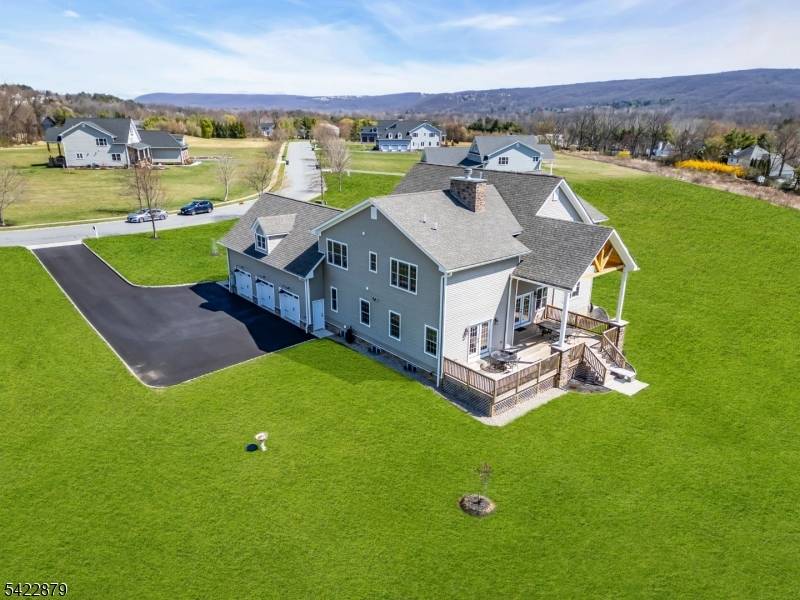 42 Brantwood Ter, Mansfield Twp., NJ 07840