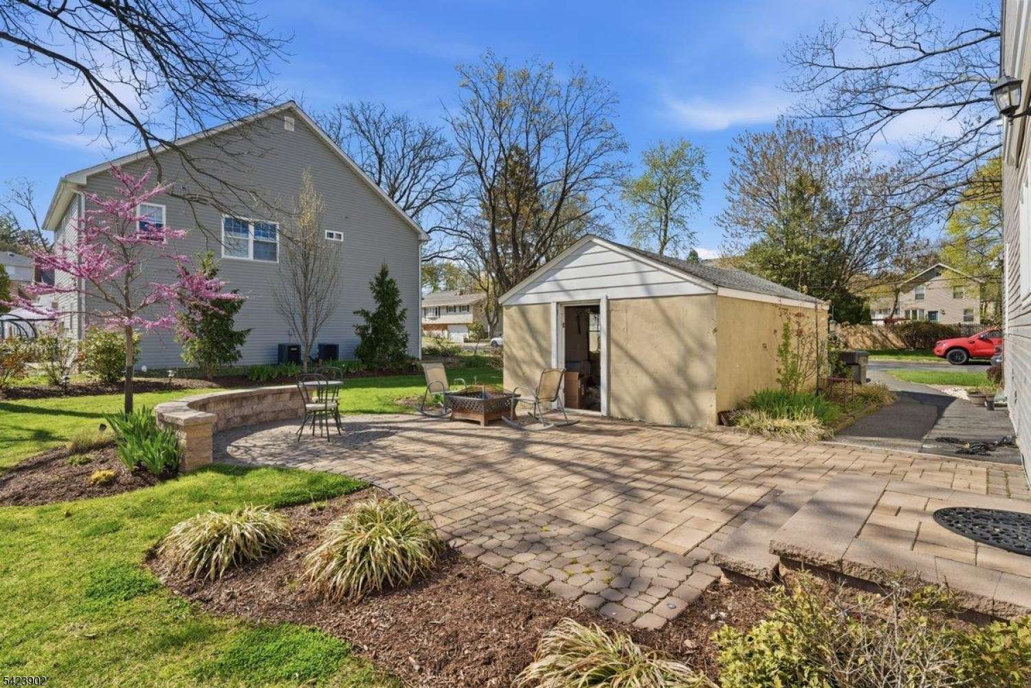 13 Stockton St, Metuchen Boro, NJ 08840