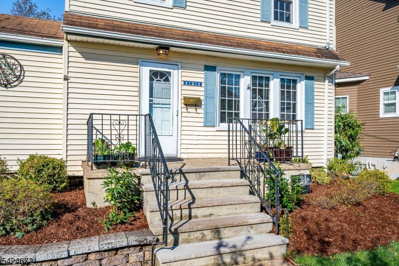 121 Columbia Ave, Metuchen Boro, NJ 08840