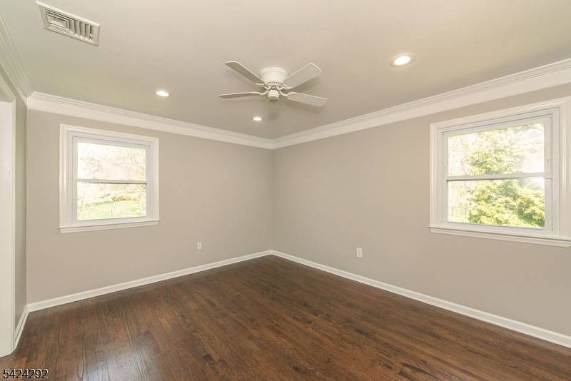 52 Galloping Hill Rd, Bernards Twp., NJ 07920