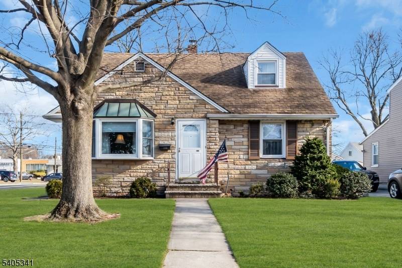 145 N 24Th St, Kenilworth Boro, NJ 07033