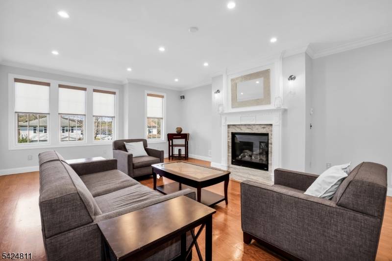 50 Union St, Cedar Grove Twp., NJ 07009