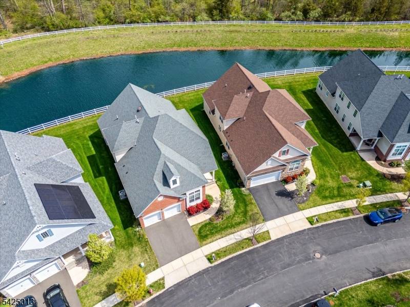 15 Potter Rd, Hillsborough Twp., NJ 08844